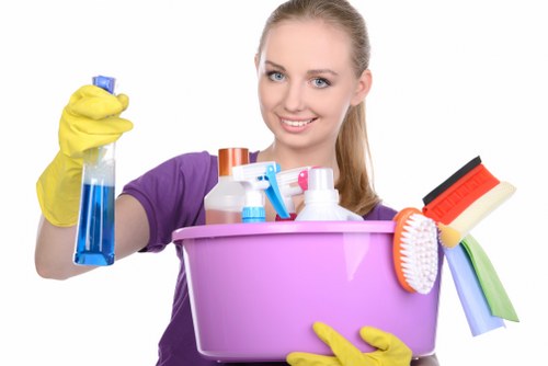 Visual representing clear communication during complaint review